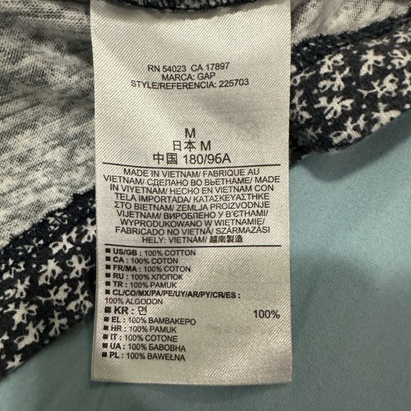 Gap Polo Shirt - Picture 5 of 5